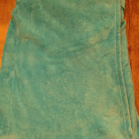 La Vie En Rose soft robe - Picture 2 of 9